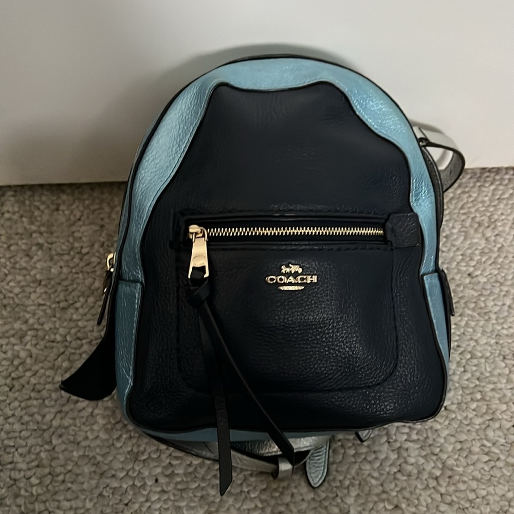 Coach Andi Colorblock Backpack - Picture 3 of 14